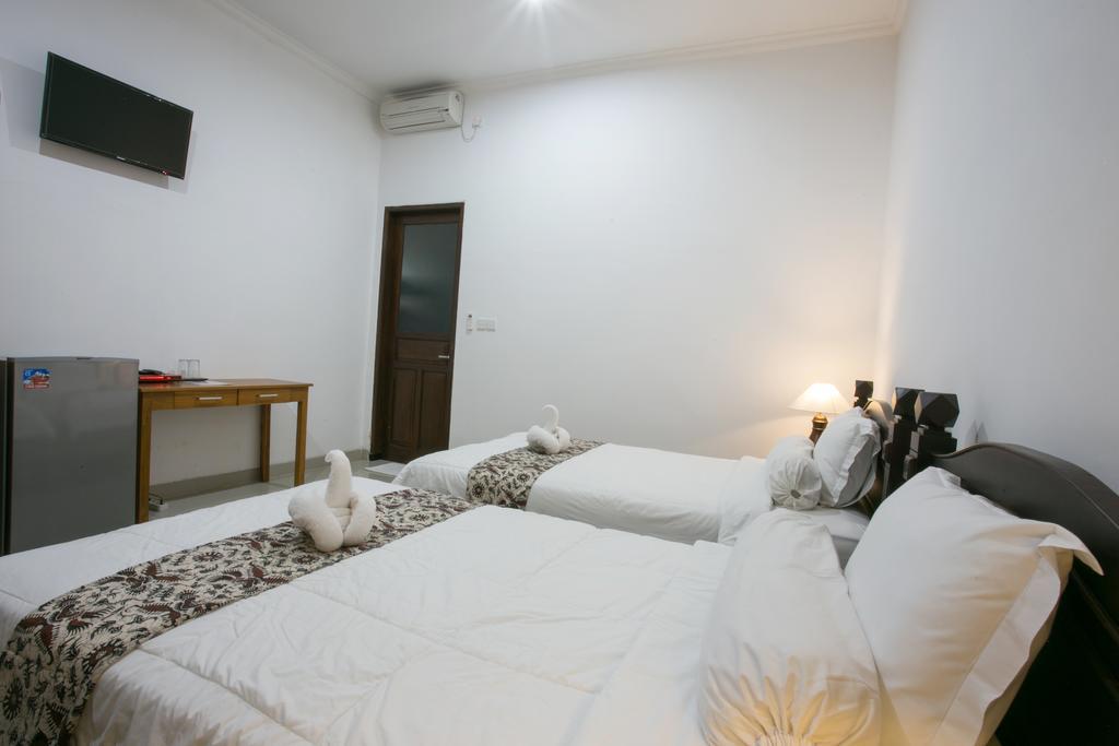 קנגו Wijaya Guesthouse מראה חיצוני תמונה